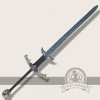 LARP Zweihand Schwert mit Schädel am Knauf und blauer Klinge